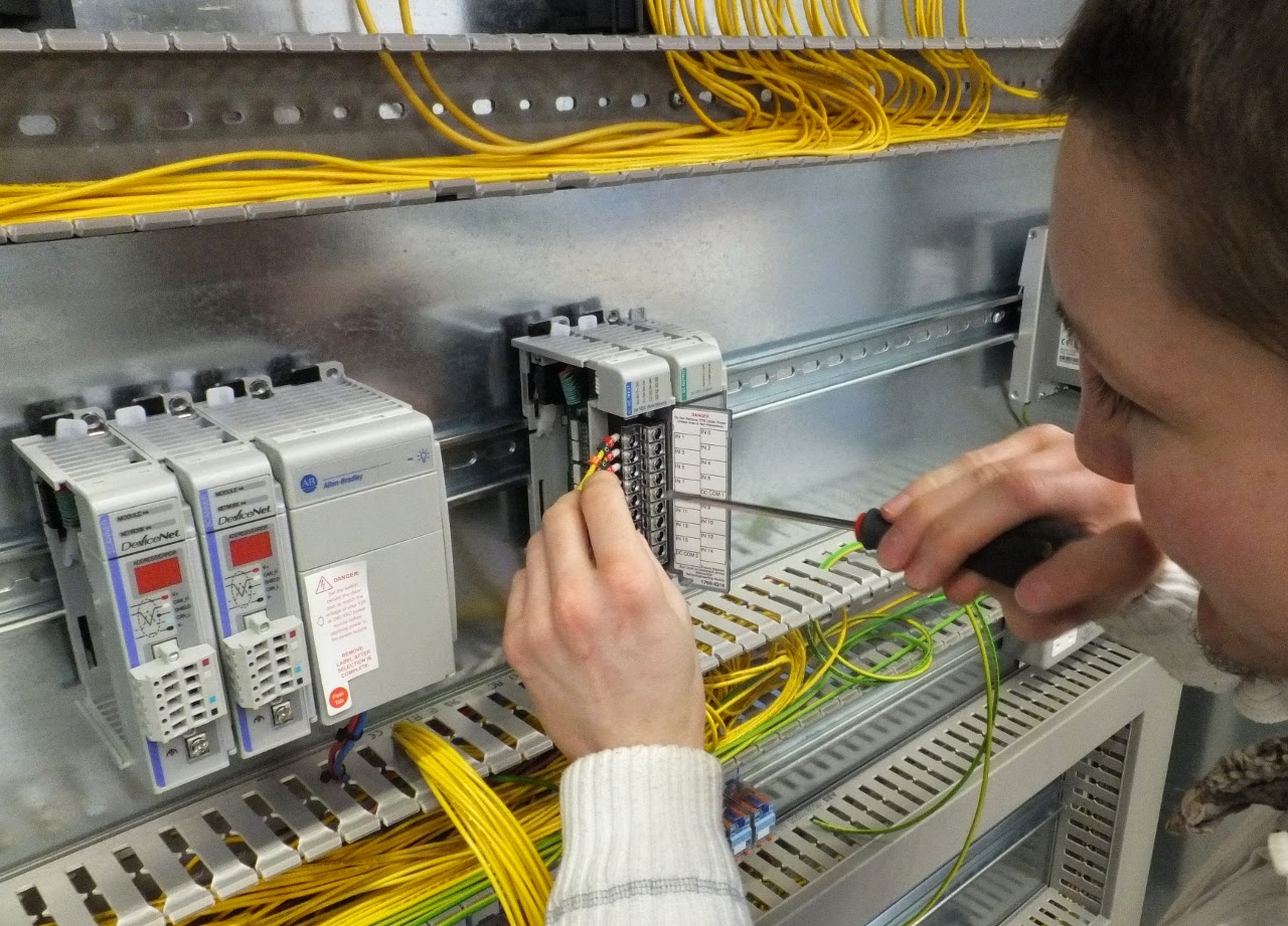 Dich vụ bảo trì lắp đặt